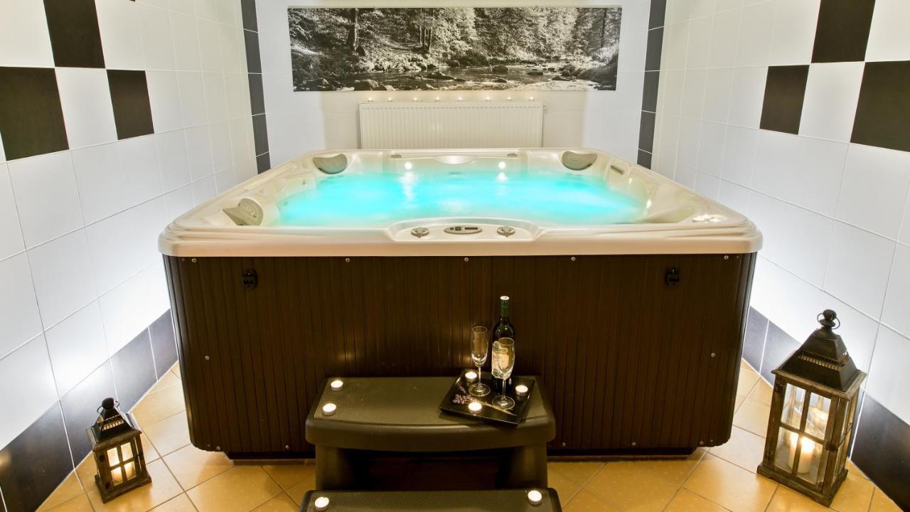 Wellness Penzion Eva Dolní Moravice エクステリア 写真